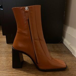 TOPSHOP Leather Heeled Ankle Boots - US size 9